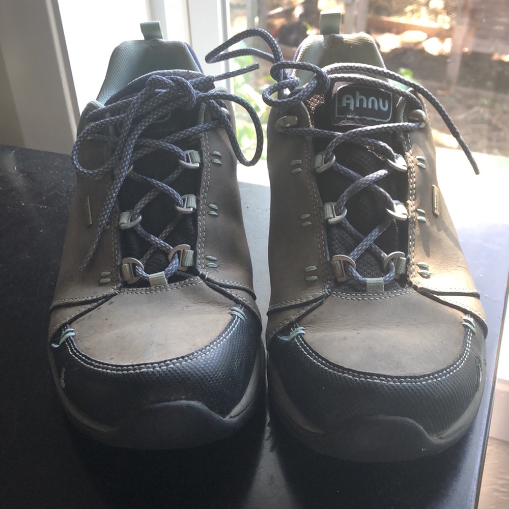 Ahnu brown waterproof low cut hiker size 10